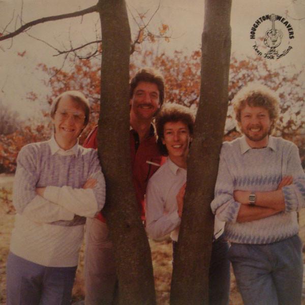 The Houghton Weavers - Keep Folk Smiling